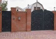 Ворота кованые распашные-17 цена 250-300 у.е. за м.кв.